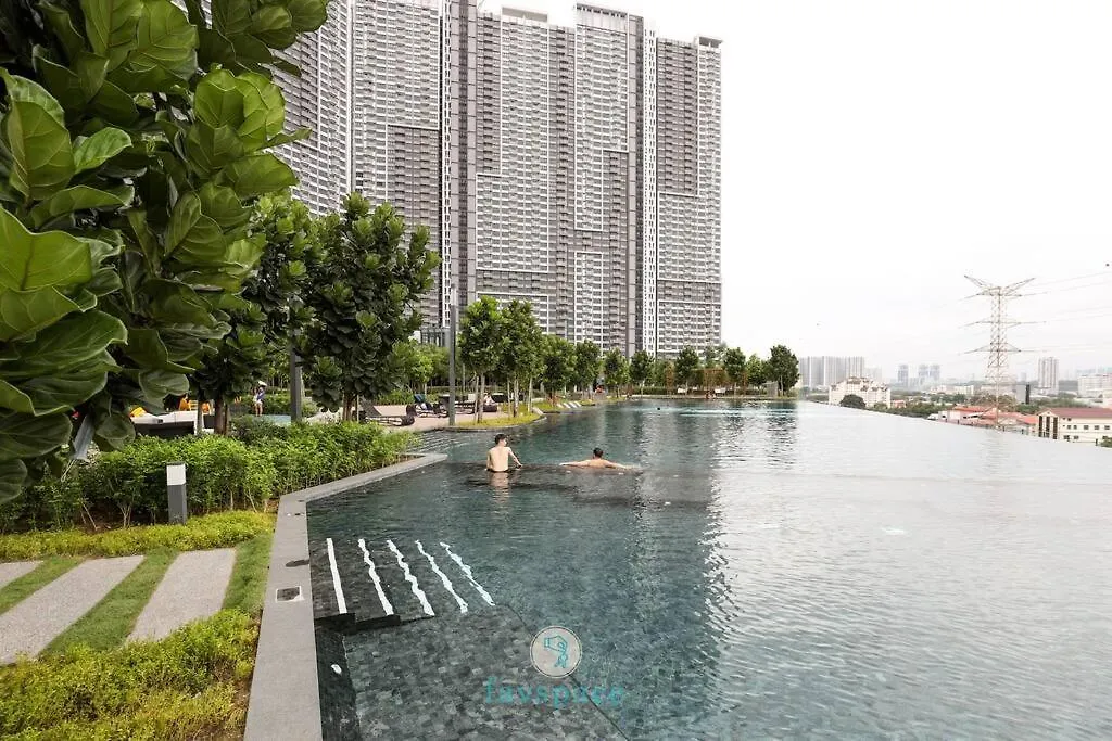 3-Bedroom W Pool 7 Pax-Jalan Cheras Kuala Lumpur